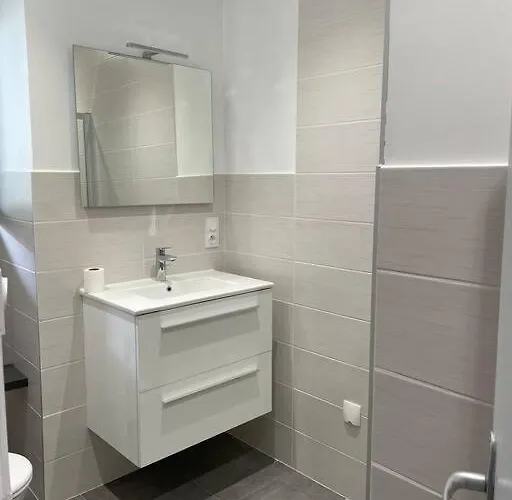 别墅 Entier Pres De Mauleon.8/10 Personnes